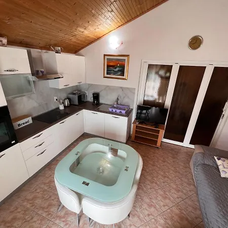 公寓 Premijer-rab 苏佩塔斯卡德拉加