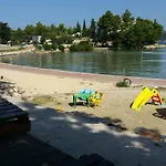 Premijer-rab Supetarska Draga